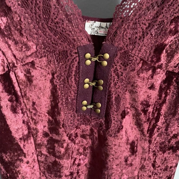 NWT! Free People Ladies Garnet Empress - Picture 2 of 5